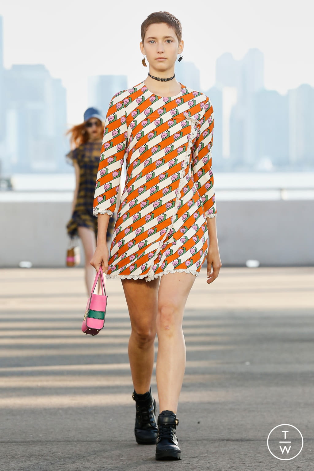 Fashion Week New York Spring/Summer 2022 look 33 from the Coach collection womenswear