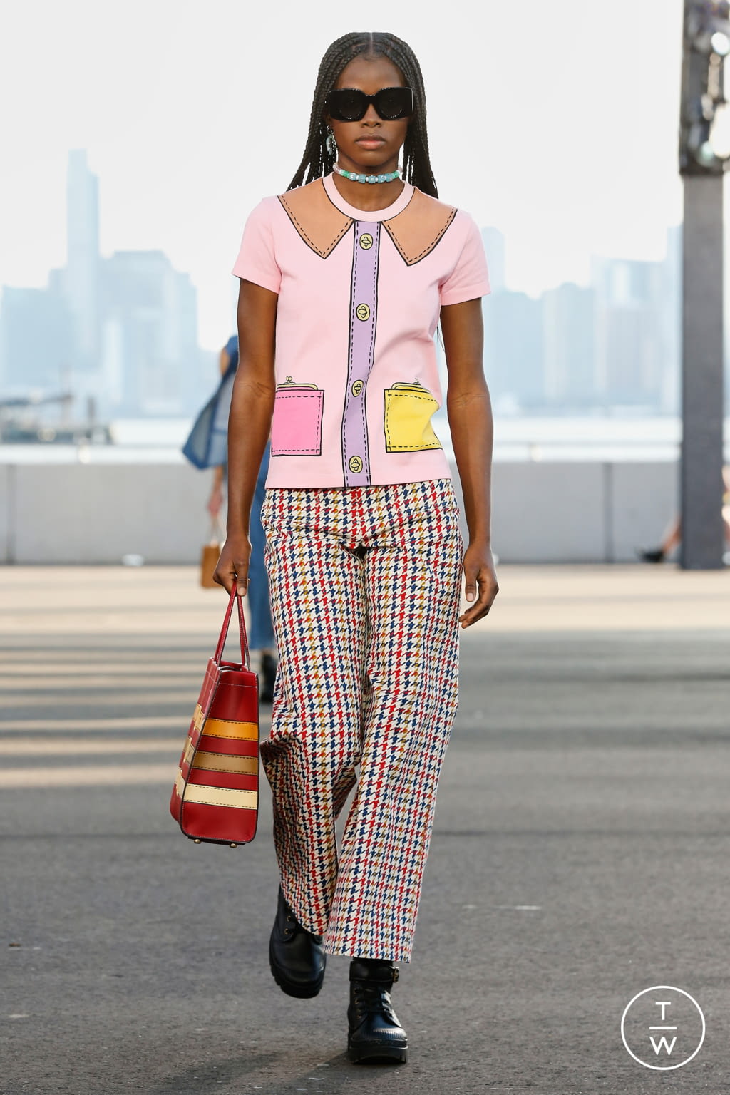 Fashion Week New York Spring/Summer 2022 look 42 from the Coach 1941 collection womenswear