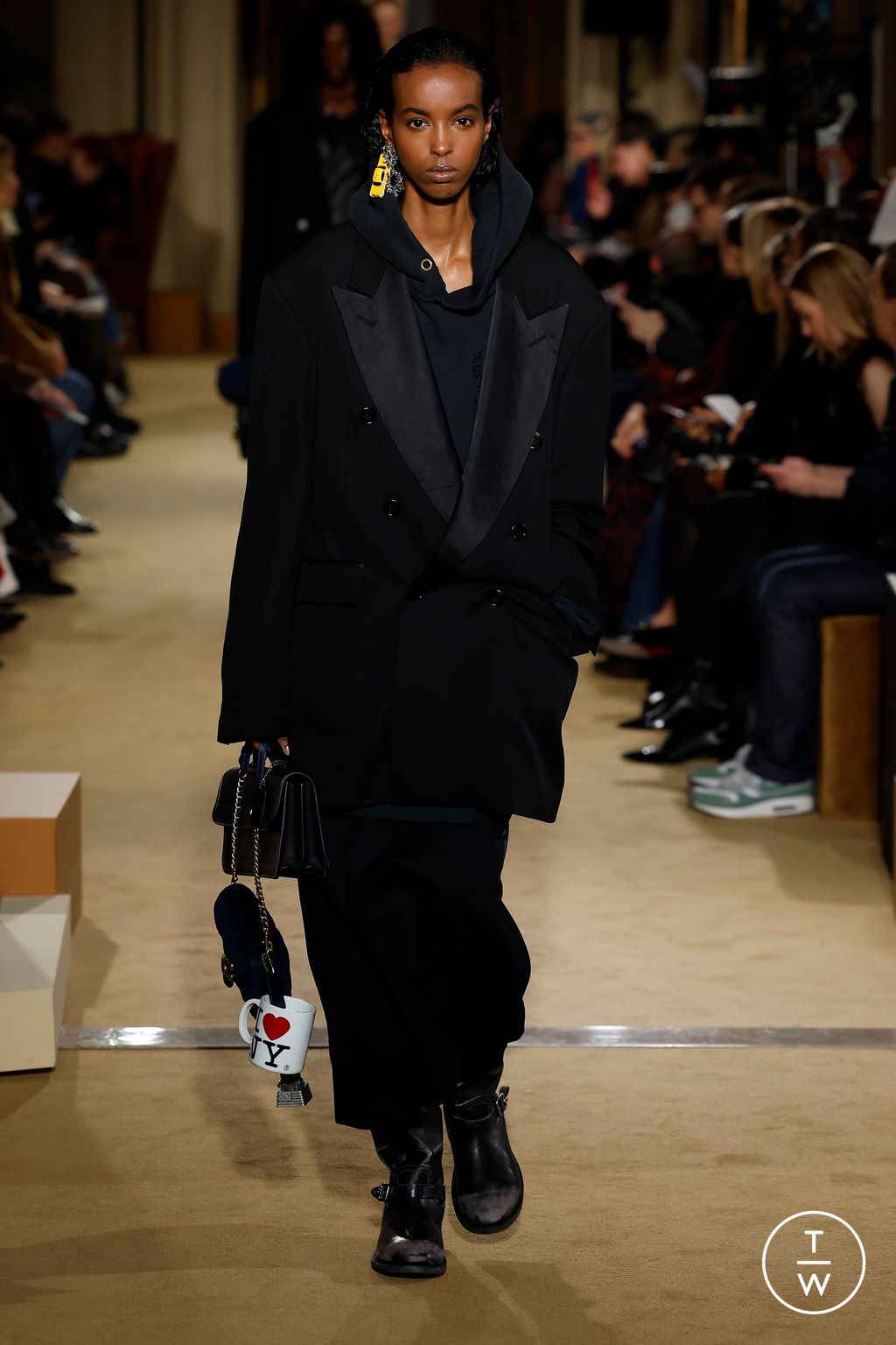 Fashion Week New York Fall/Winter 2024 look 12 from the Coach collection womenswear