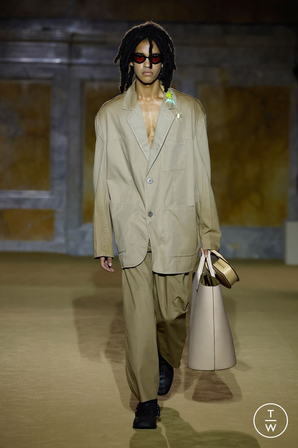 Fashion Week New York Spring/Summer 2024 look 16 from the Coach collection womenswear