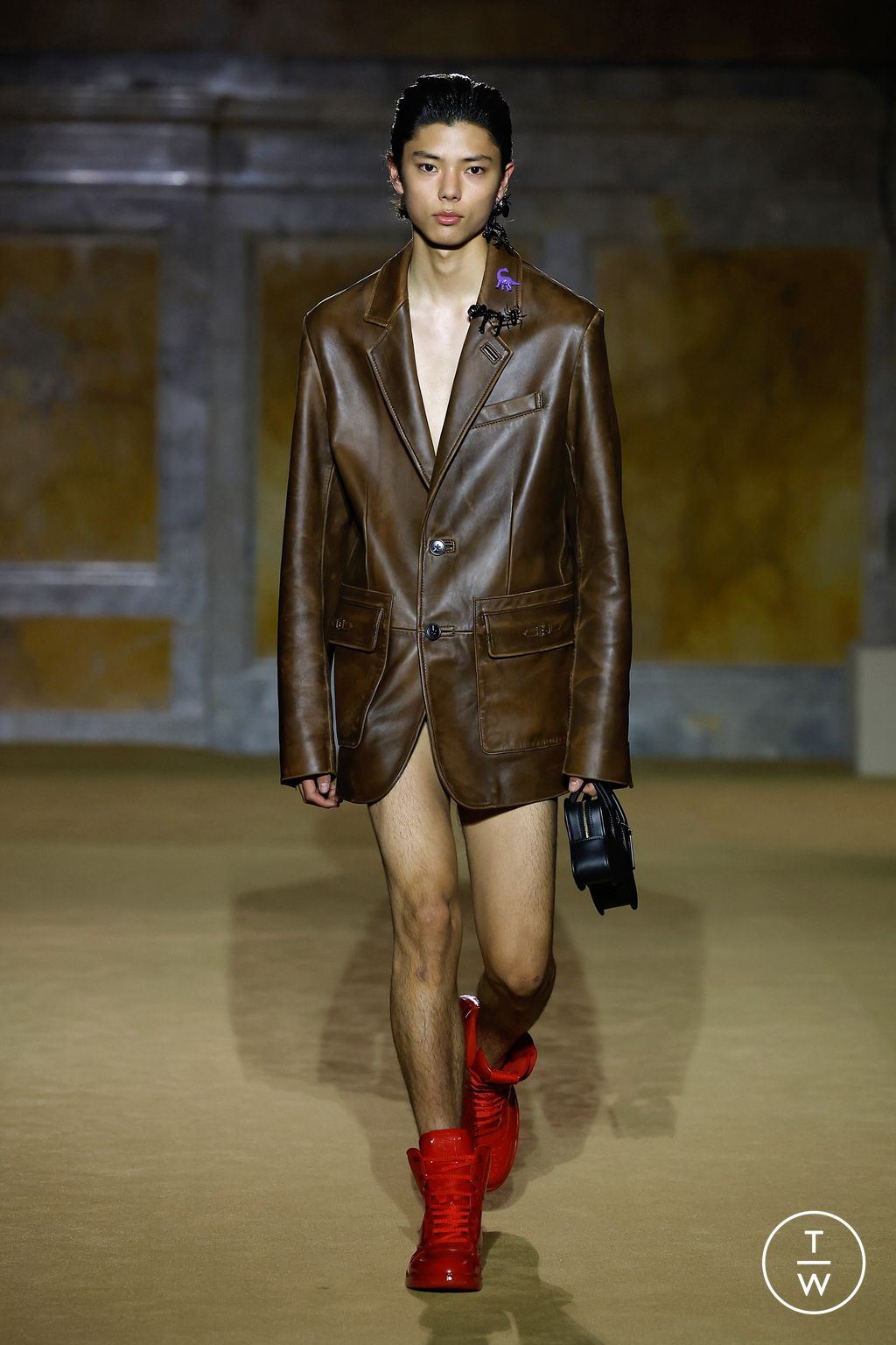 Fashion Week New York Spring/Summer 2024 look 19 from the Coach collection womenswear