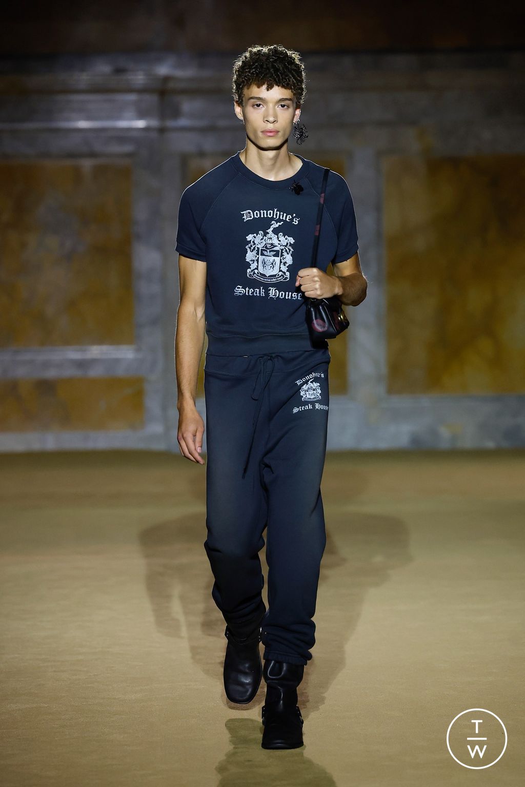 Fashion Week New York Spring/Summer 2024 look 36 from the Coach collection womenswear