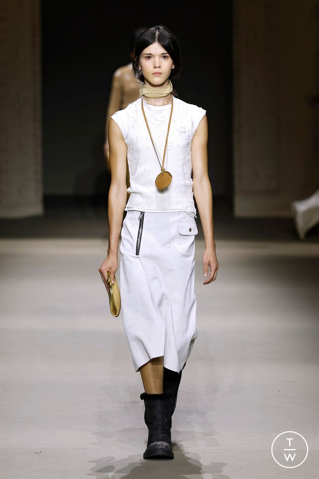 Fashion Week New York Spring/Summer 2026 look 16 from the Coach collection womenswear