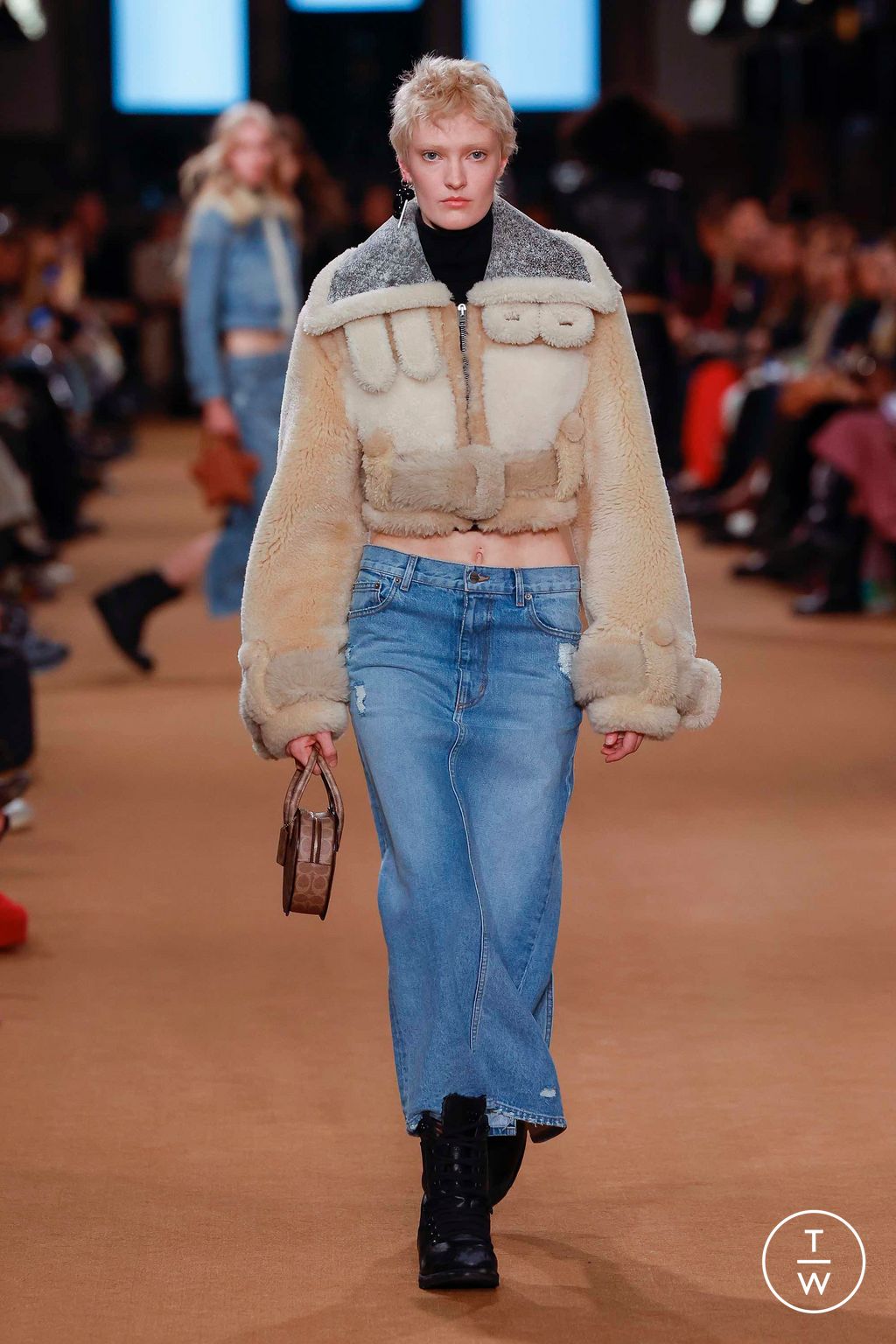 Fashion Week New York Fall/Winter 2023 look 15 from the Coach collection womenswear
