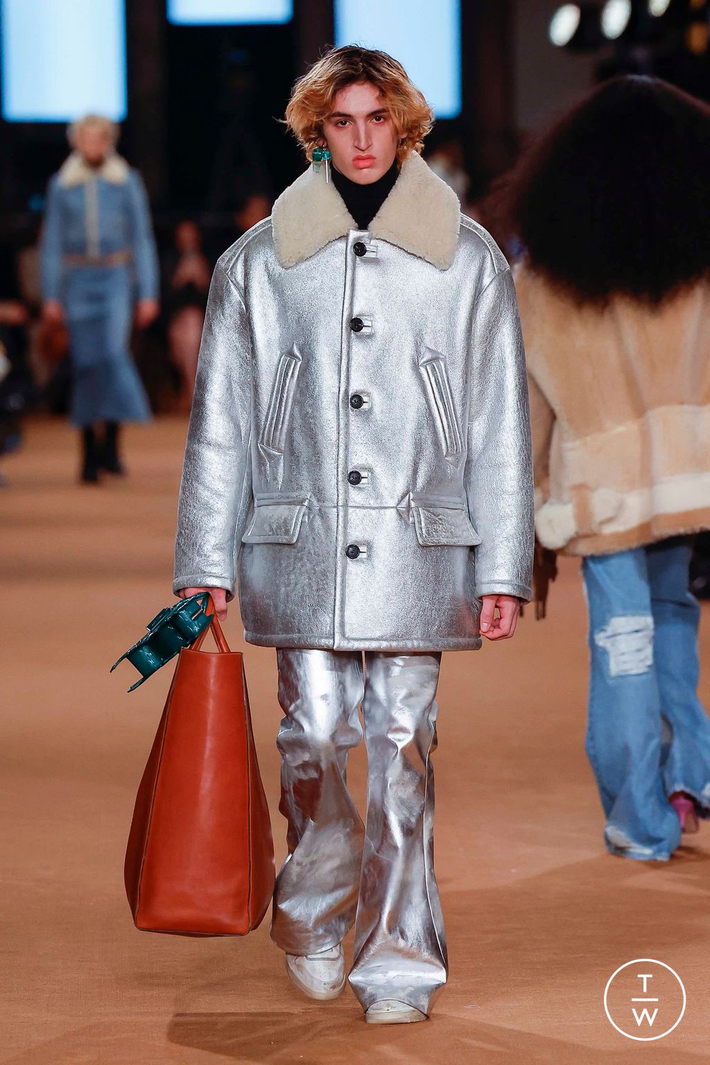 Fashion Week New York Fall/Winter 2023 look 21 from the Coach collection womenswear