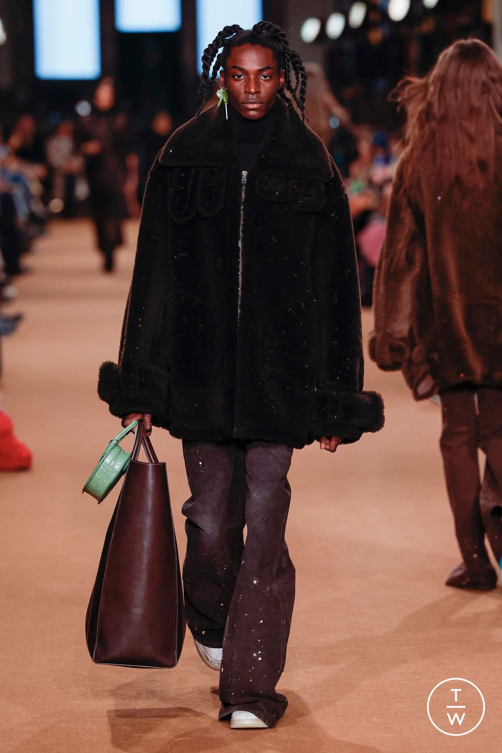 Fashion Week New York Fall/Winter 2023 look 37 from the Coach collection 女装