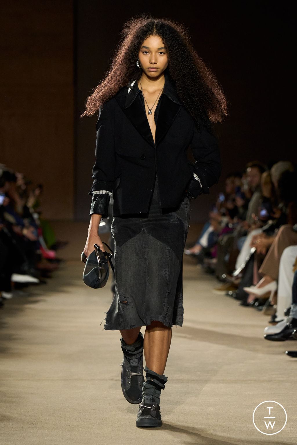 Fashion Week New York Fall/Winter 2026 look 2 from the Coach collection womenswear