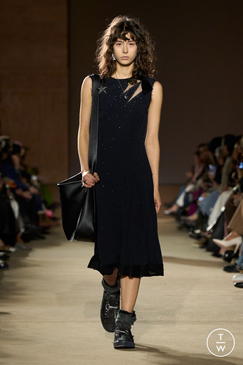 Fashion Week New York Fall/Winter 2026 look 25 from the Coach collection womenswear