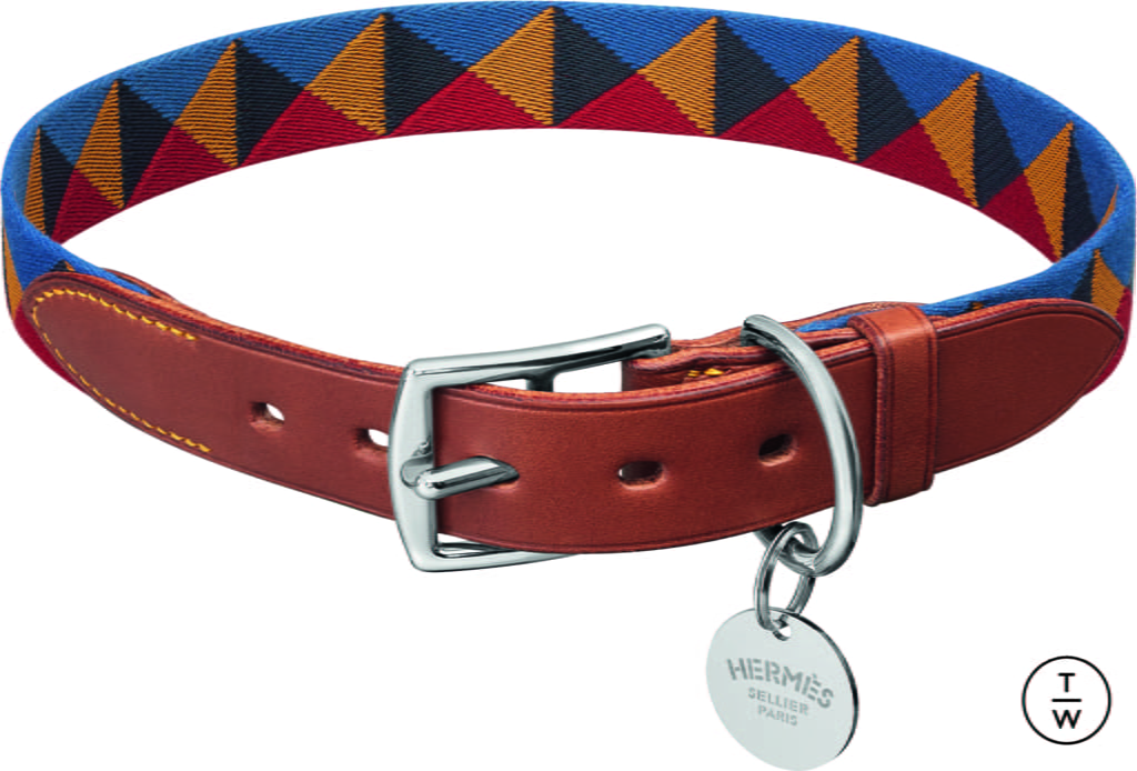 Fashion Week Paris Spring/Summer 2021 look 76 from the Hermès collection womenswear accessories