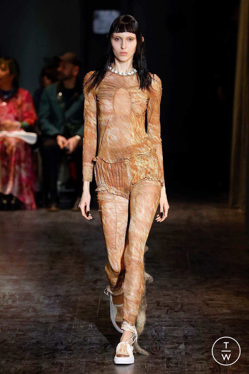 Fashion Week New York Fall/Winter 2023 look 4 de la collection Collina Strada womenswear