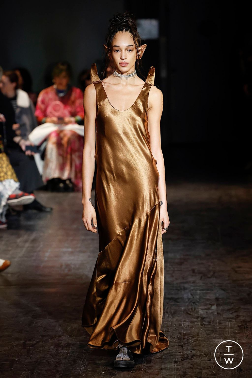 Fashion Week New York Fall/Winter 2023 look 6 de la collection Collina Strada womenswear