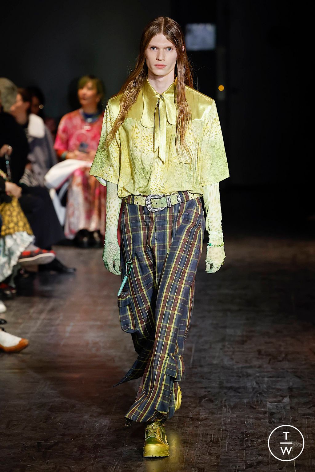 Fashion Week New York Fall/Winter 2023 look 14 from the Collina Strada collection 女装