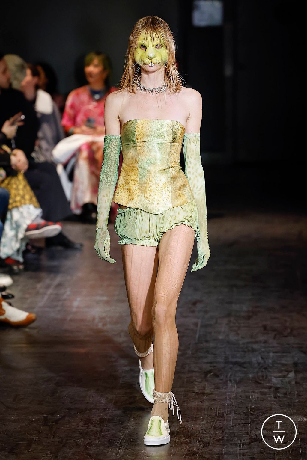 Fashion Week New York Fall/Winter 2023 look 15 de la collection Collina Strada womenswear