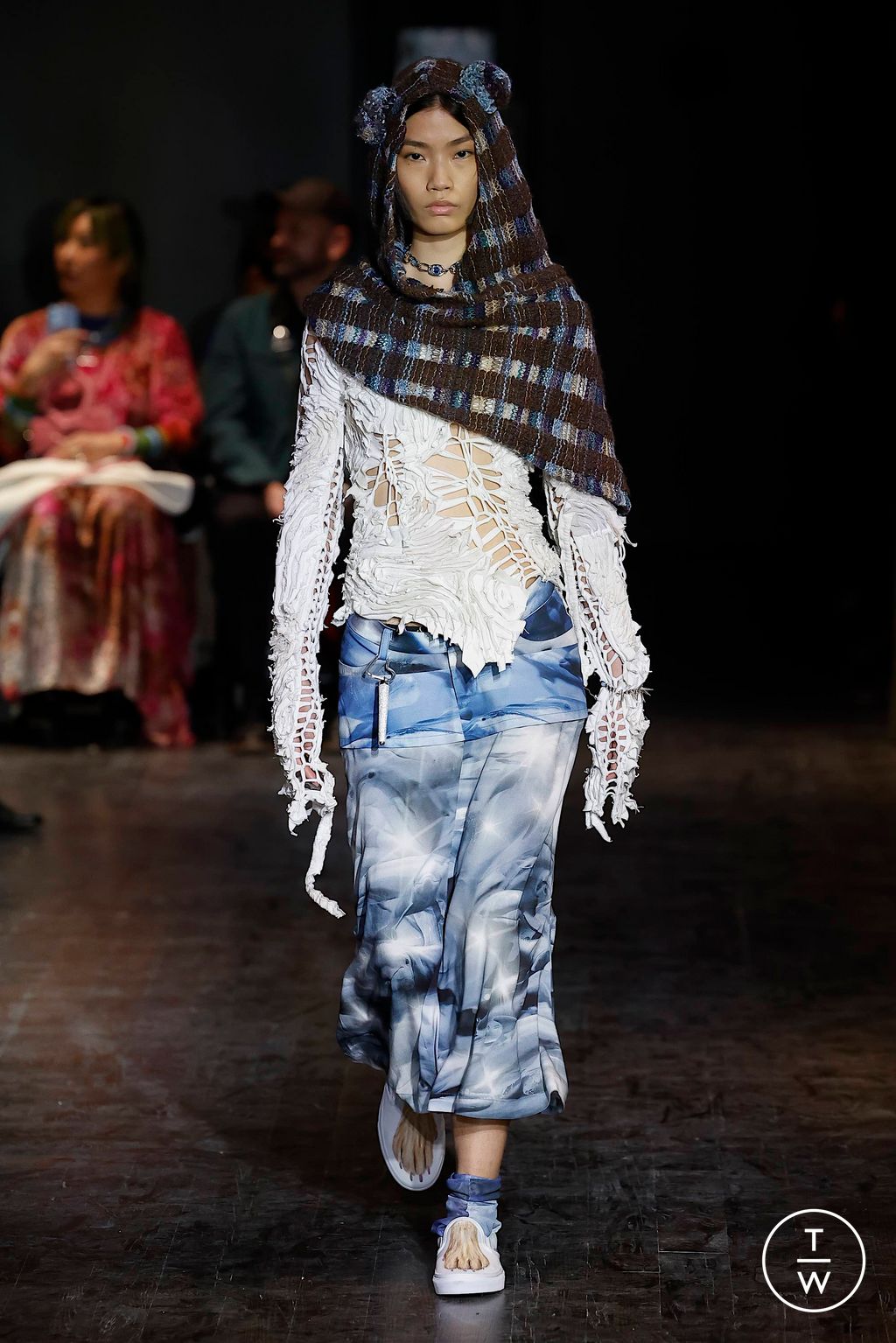 Fashion Week New York Fall/Winter 2023 look 23 de la collection Collina Strada womenswear