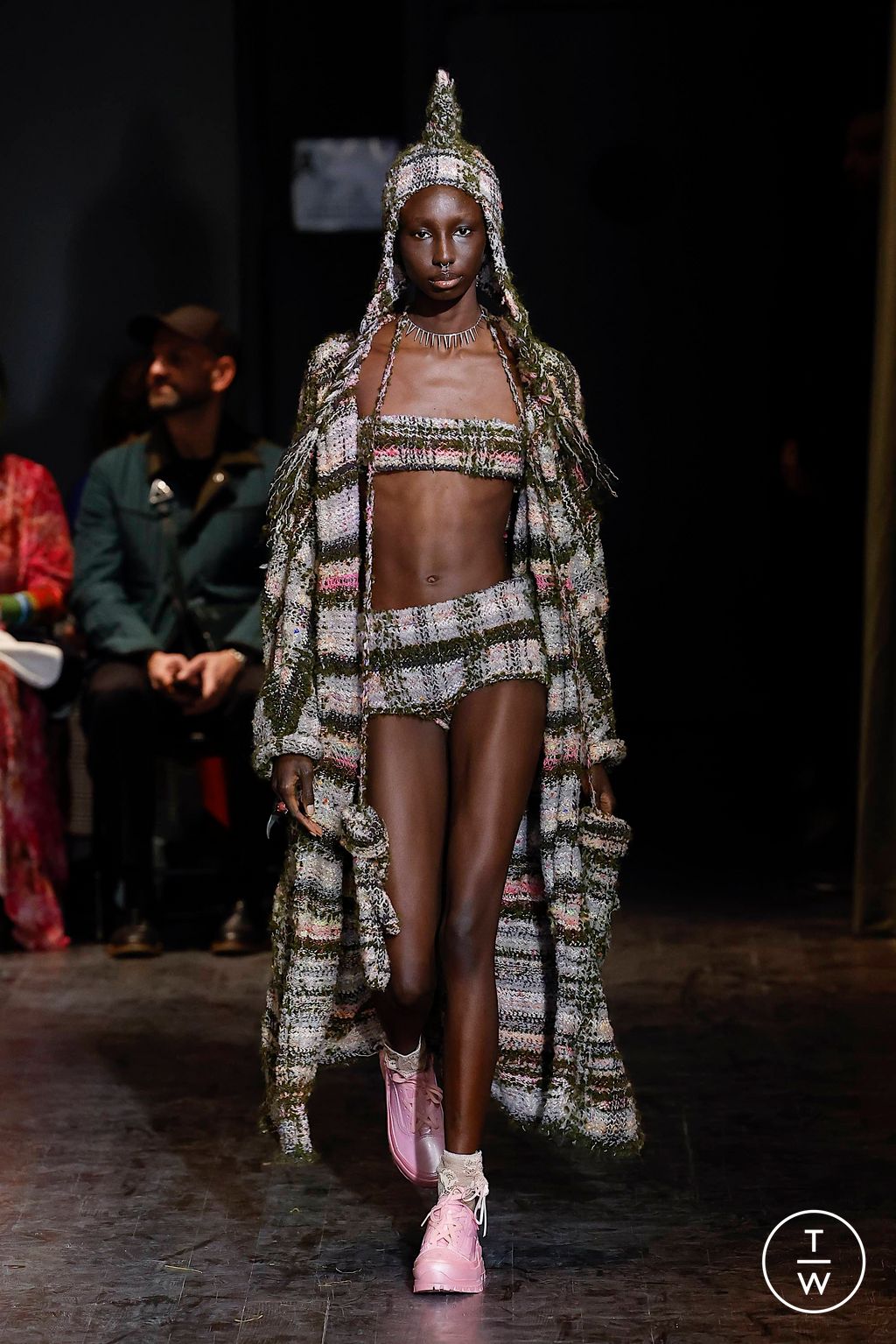 Fashion Week New York Fall/Winter 2023 look 26 de la collection Collina Strada womenswear