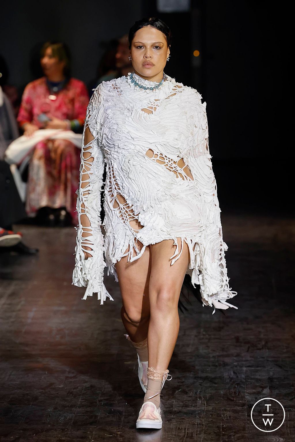 Fashion Week New York Fall/Winter 2023 look 28 de la collection Collina Strada womenswear