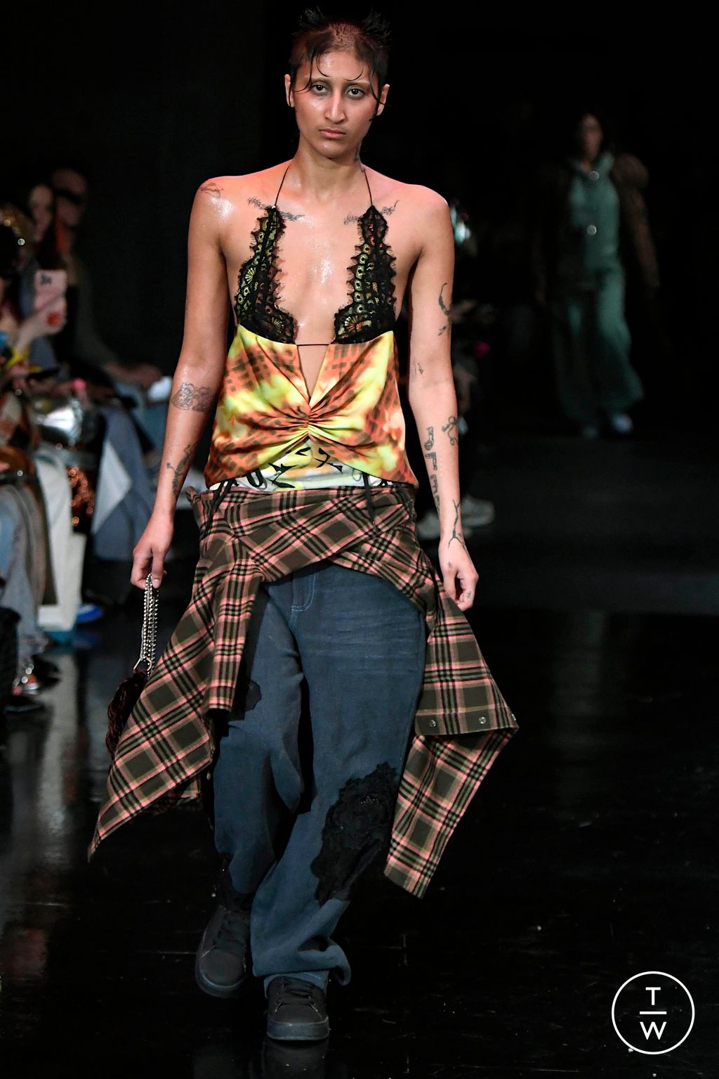 Fashion Week New York Fall/Winter 2024 look 27 de la collection Collina Strada womenswear