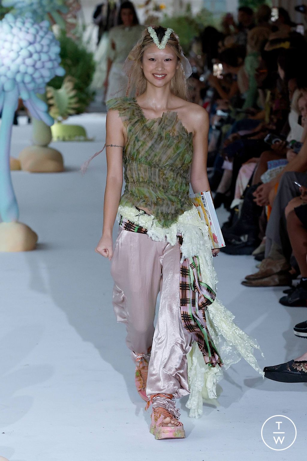 Fashion Week New York Spring/Summer 2024 look 11 from the Collina Strada collection womenswear