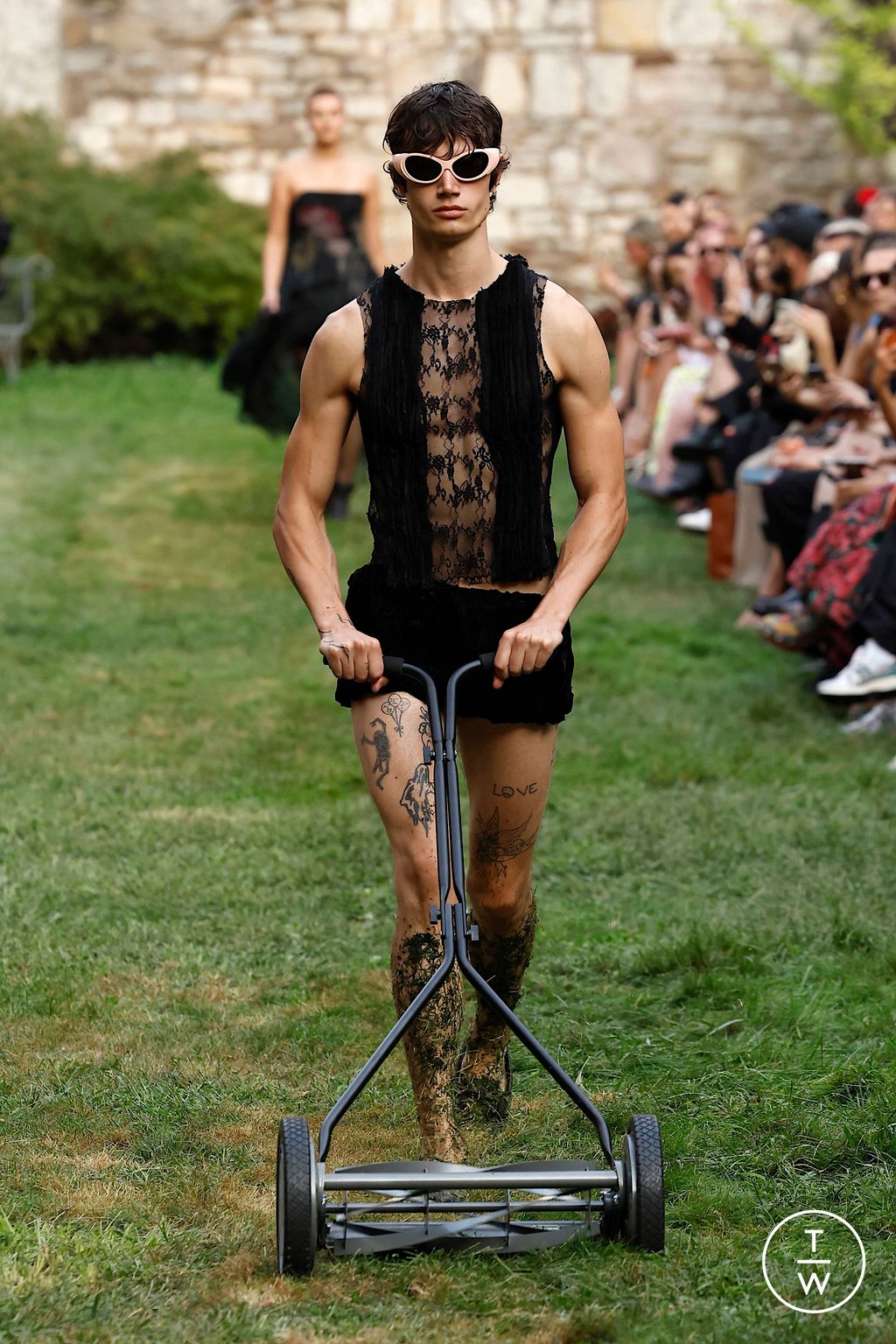 Fashion Week New York Spring/Summer 2025 look 36 from the Collina Strada collection womenswear