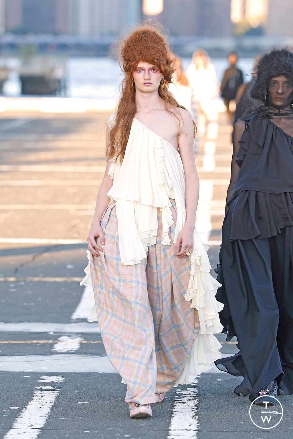 Fashion Week New York Spring/Summer 2026 look 18 from the Collina Strada collection womenswear
