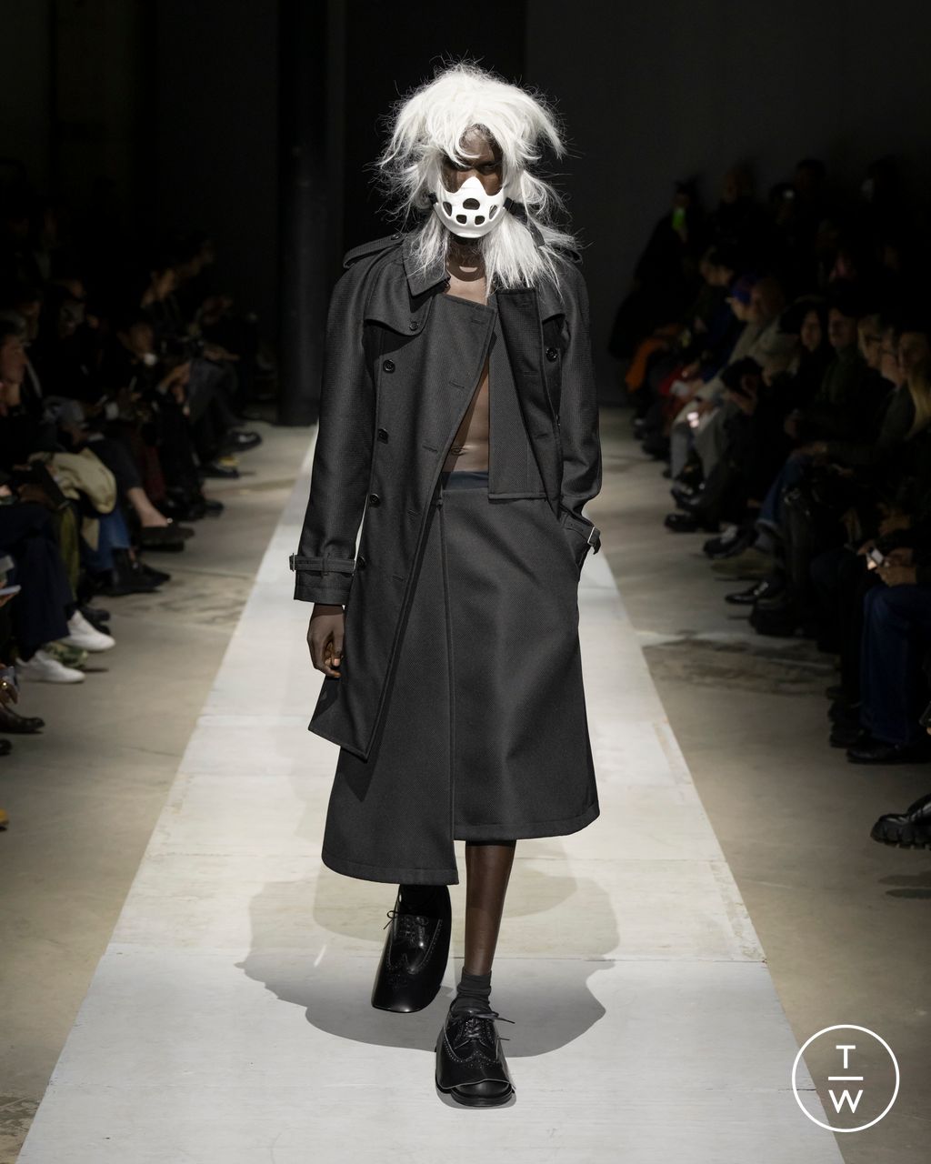 Fashion Week Paris Fall/Winter 2026 look 12 from the Comme des Garçons Homme Plus collection menswear