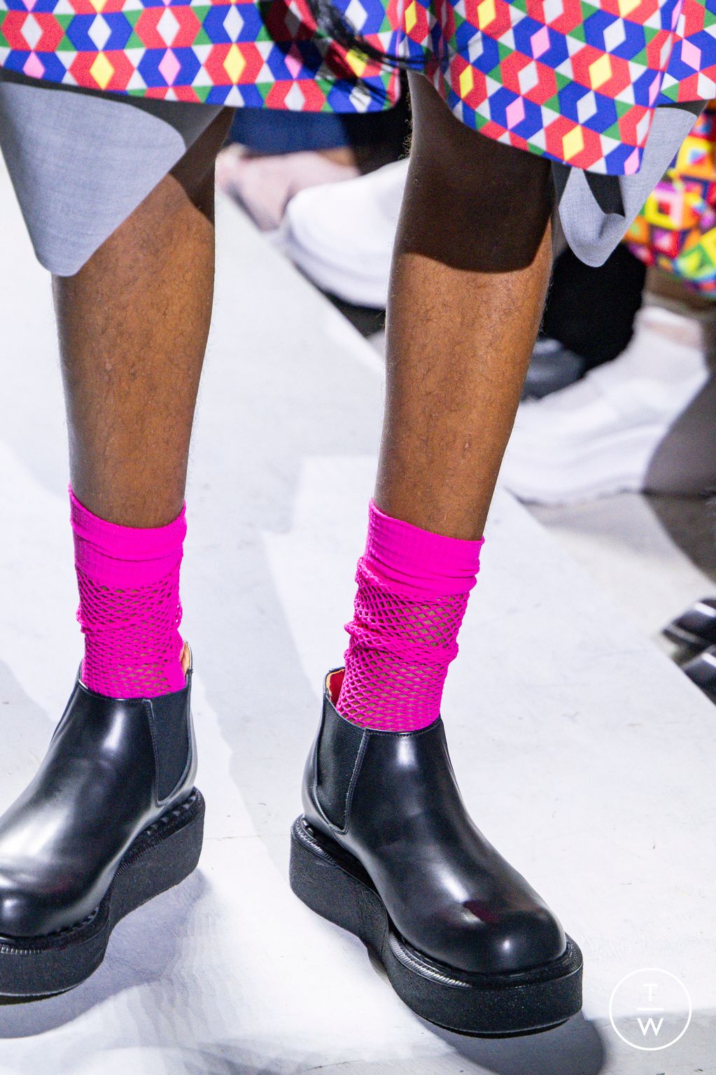 Fashion Week Paris Spring/Summer 2026 look 7 from the Comme des Garçons Homme Plus collection menswear accessories