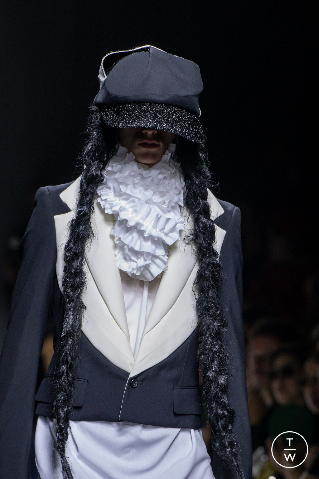 Fashion Week Paris Spring/Summer 2026 look 15 from the Comme des Garçons Homme Plus collection menswear accessories