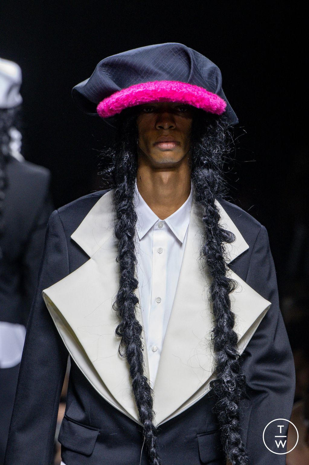 Fashion Week Paris Spring/Summer 2026 look 17 from the Comme des Garçons Homme Plus collection menswear accessories