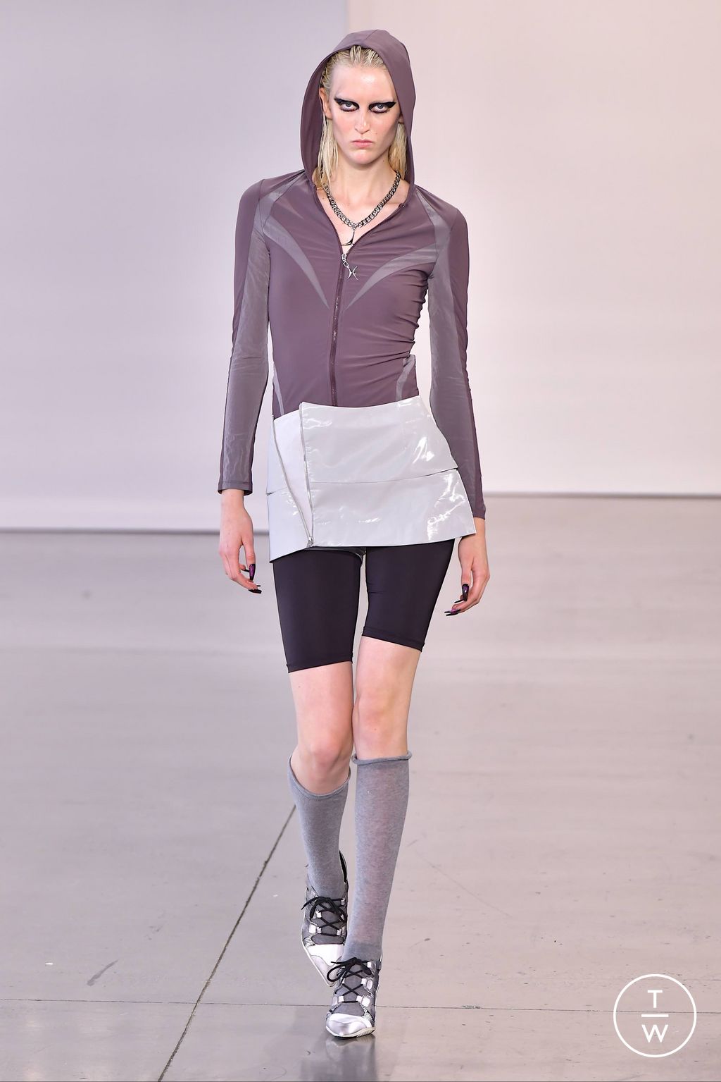Fashion Week New York Spring/Summer 2024 look 17 de la collection Concept Korea womenswear