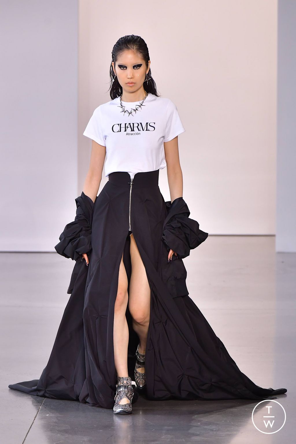 Fashion Week New York Spring/Summer 2024 look 21 from the Concept Korea collection 女装
