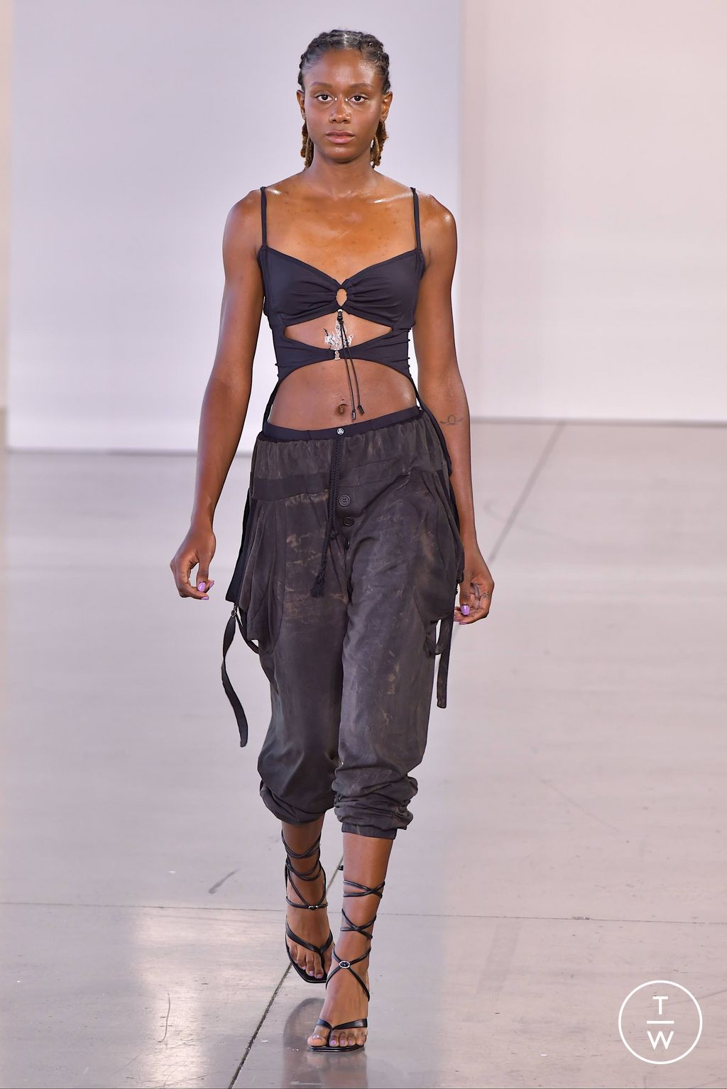 Fashion Week New York Spring/Summer 2024 look 25 from the Concept Korea collection 女装
