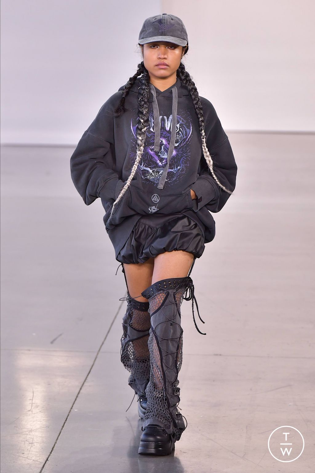 Fashion Week New York Spring/Summer 2024 look 29 from the Concept Korea collection womenswear