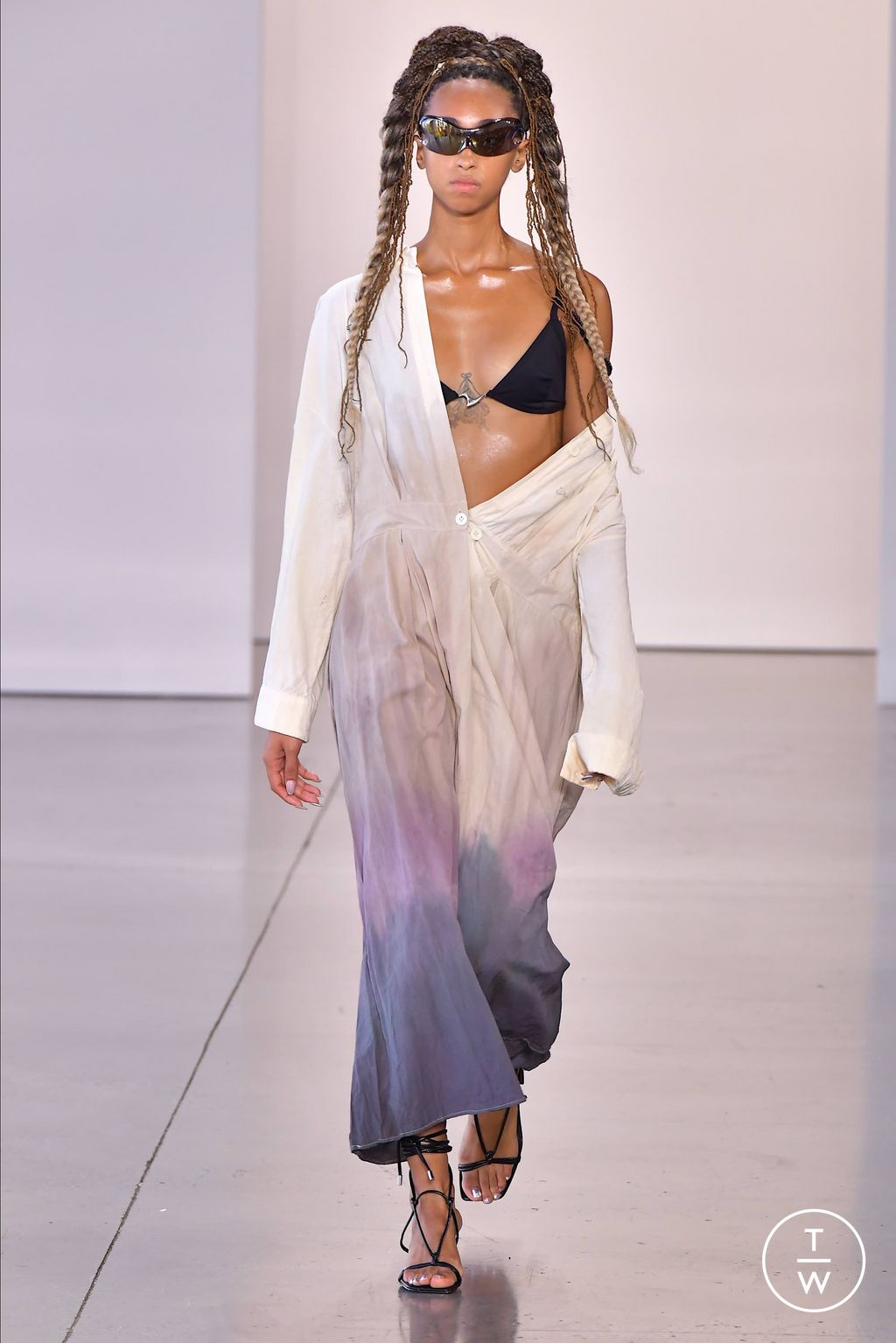 Fashion Week New York Spring/Summer 2024 look 35 from the Concept Korea collection 女装