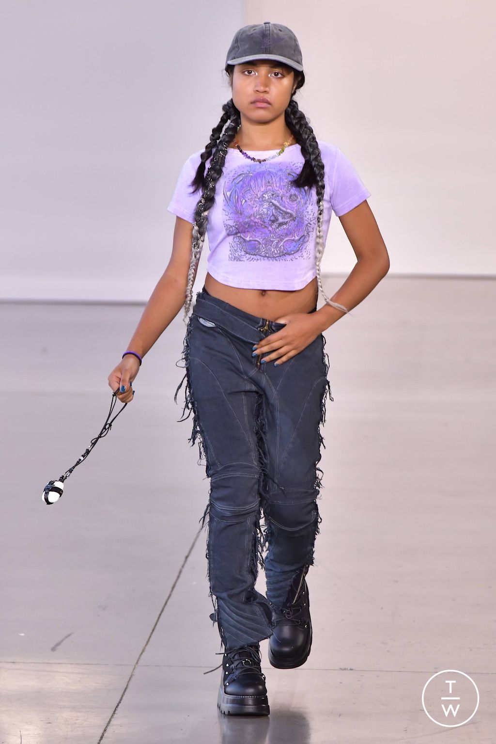 Fashion Week New York Spring/Summer 2024 look 41 from the Concept Korea collection 女装