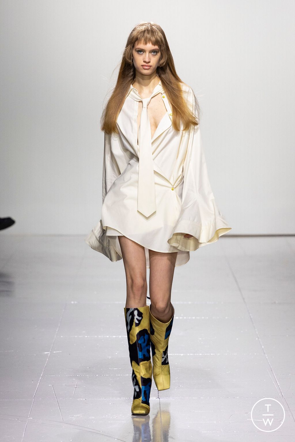 Fashion Week London Fall/Winter 2023 look 5 from the Conner Ives collection 女装