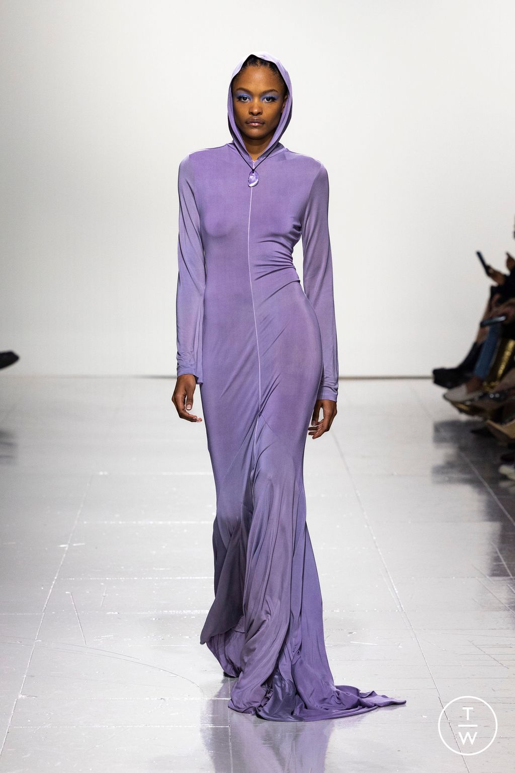 Fashion Week London Fall/Winter 2023 look 17 de la collection Conner Ives womenswear