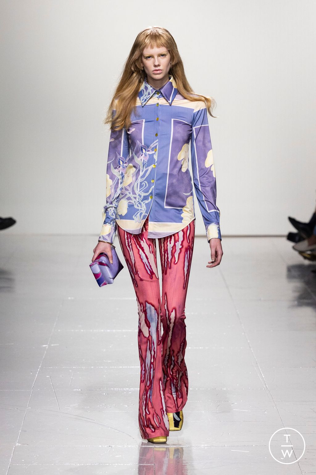 Fashion Week London Fall/Winter 2023 look 18 from the Conner Ives collection 女装