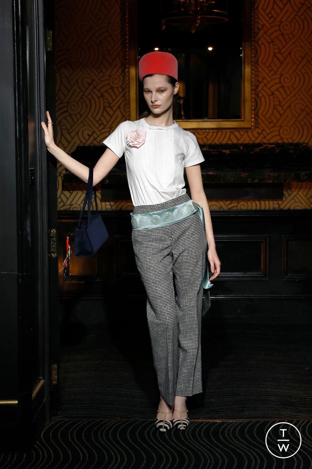 Fashion Week London Fall/Winter 2025 look 14 from the Conner Ives collection womenswear