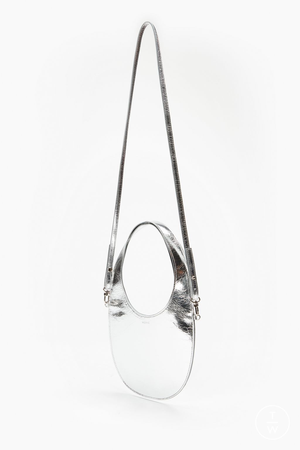 Fashion Week Paris Fall/Winter 2025 look 29 from the Coperni collection womenswear accessories