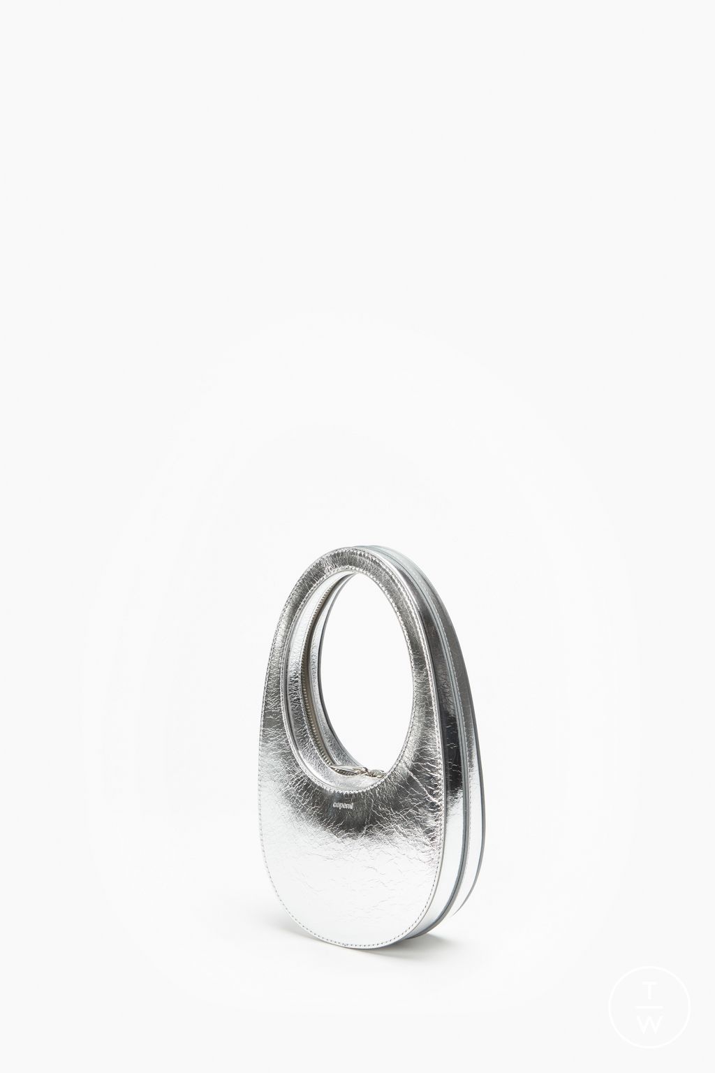 Fashion Week Paris Fall/Winter 2025 look 31 from the Coperni collection 女装配饰