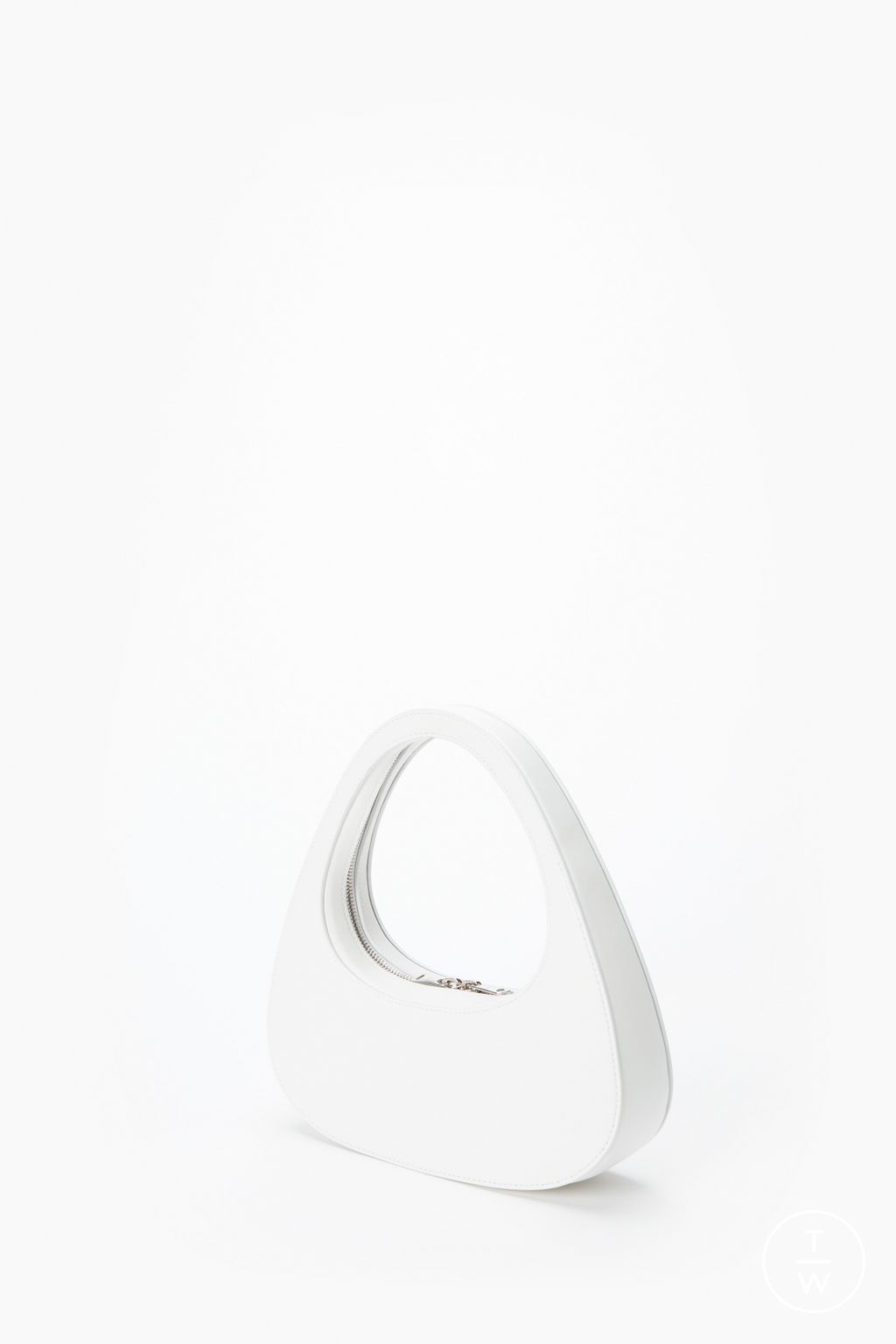 Fashion Week Paris Fall/Winter 2025 look 36 from the Coperni collection womenswear accessories