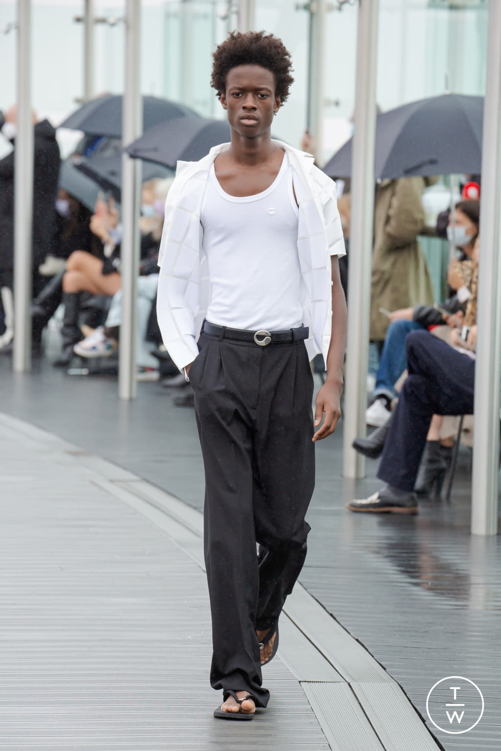 Fashion Week Paris Spring/Summer 2021 look 15 from the Coperni collection womenswear