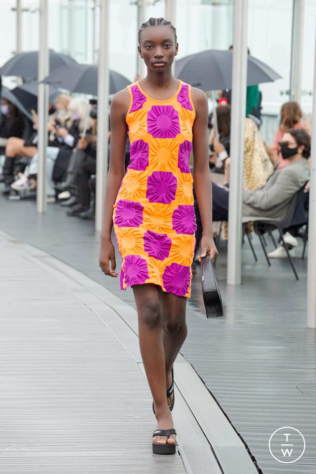 Fashion Week Paris Spring/Summer 2021 look 24 from the Coperni collection womenswear