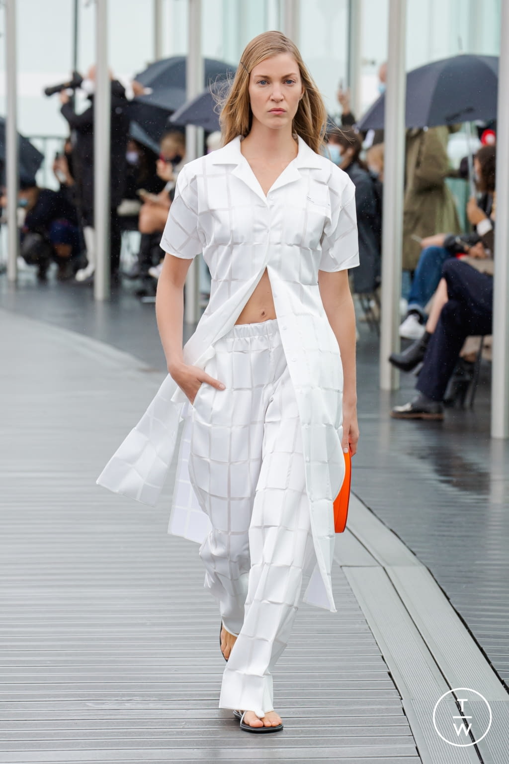 Fashion Week Paris Spring/Summer 2021 look 8 de la collection Coperni womenswear