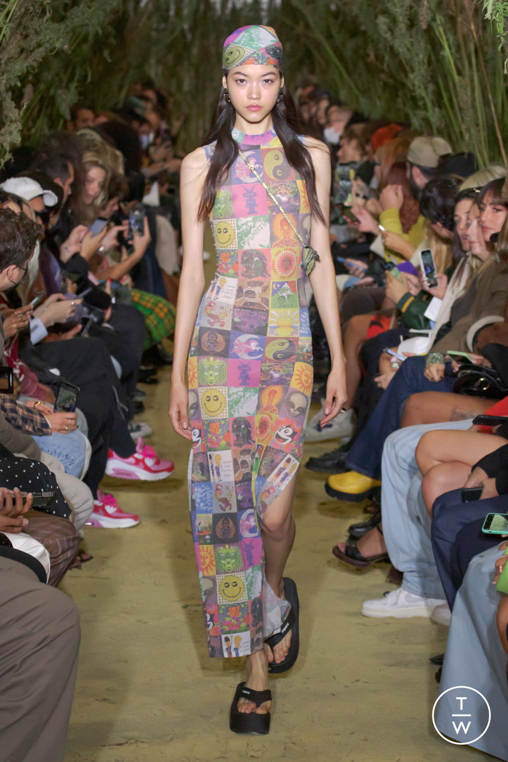 Fashion Week Paris Spring/Summer 2022 look 15 from the Coperni collection womenswear