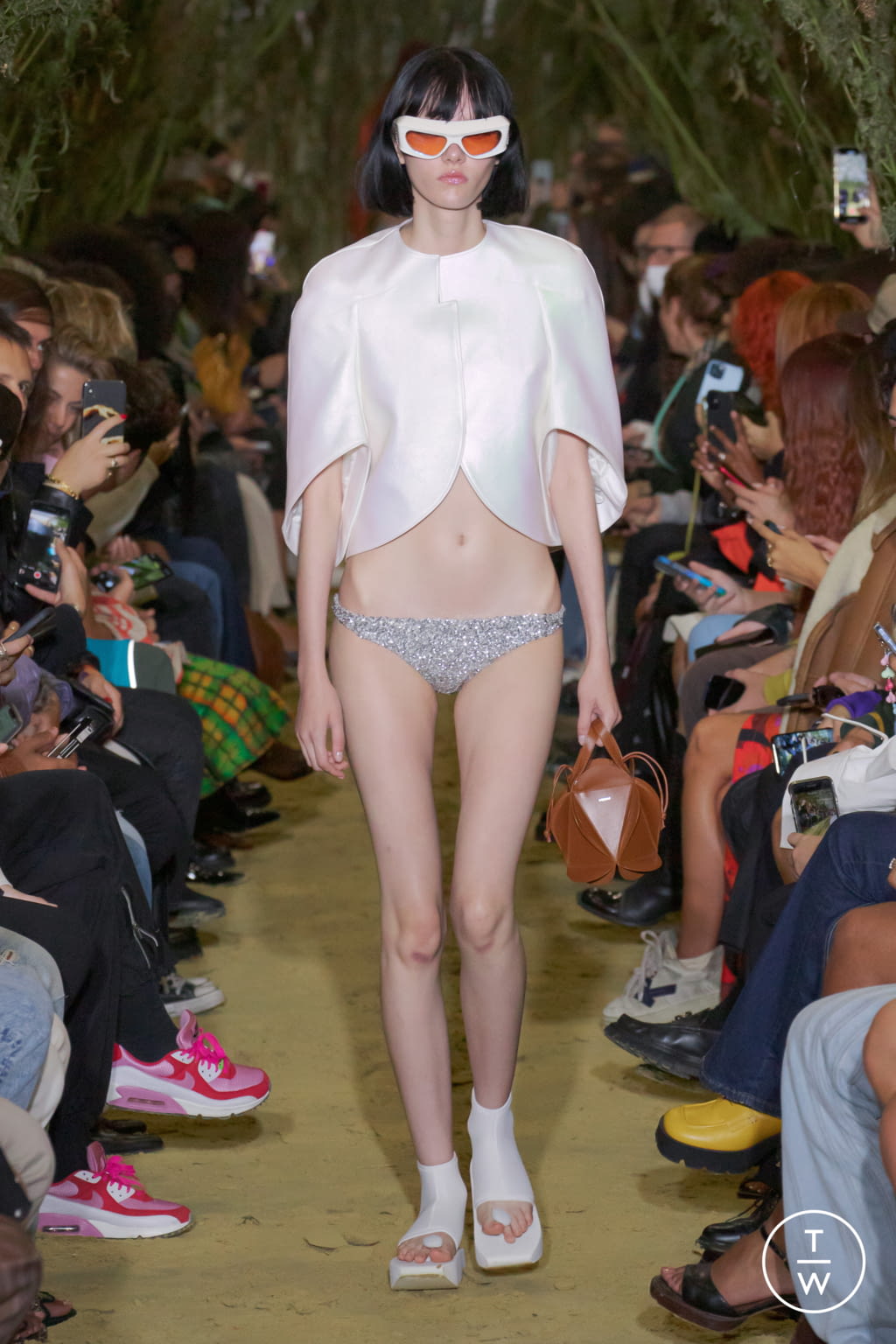 Fashion Week Paris Spring/Summer 2022 look 30 de la collection Coperni womenswear