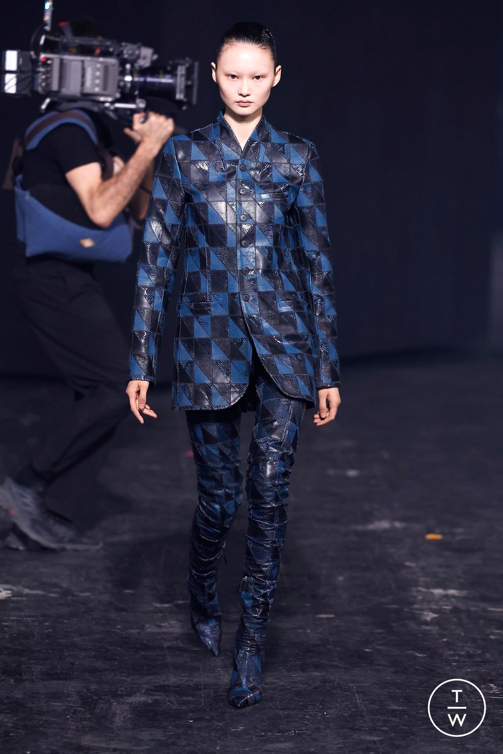 Fashion Week Paris Fall/Winter 2024 look 32 from the Coperni collection womenswear