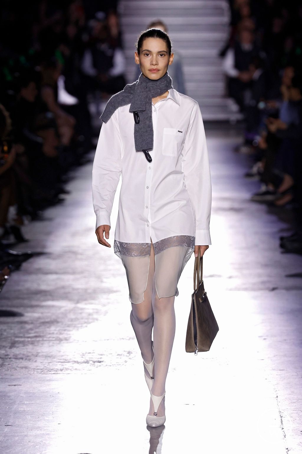 Fashion Week Paris Fall/Winter 2025 look 27 from the Coperni collection womenswear