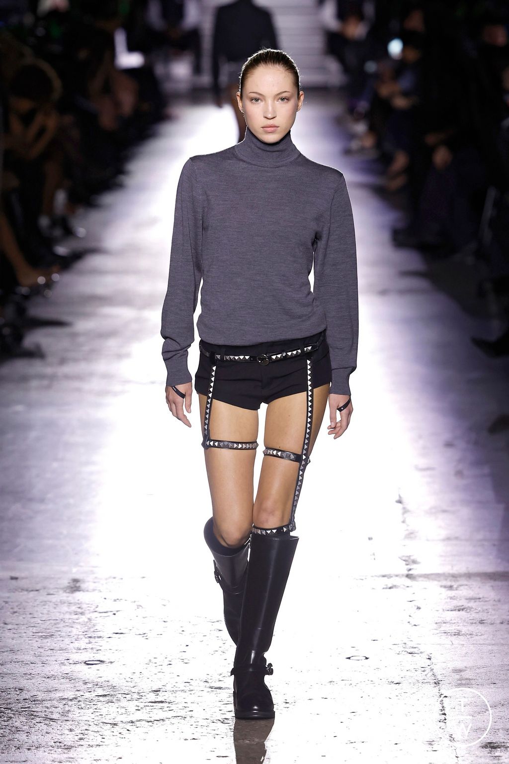 Fashion Week Paris Fall/Winter 2025 look 32 from the Coperni collection womenswear