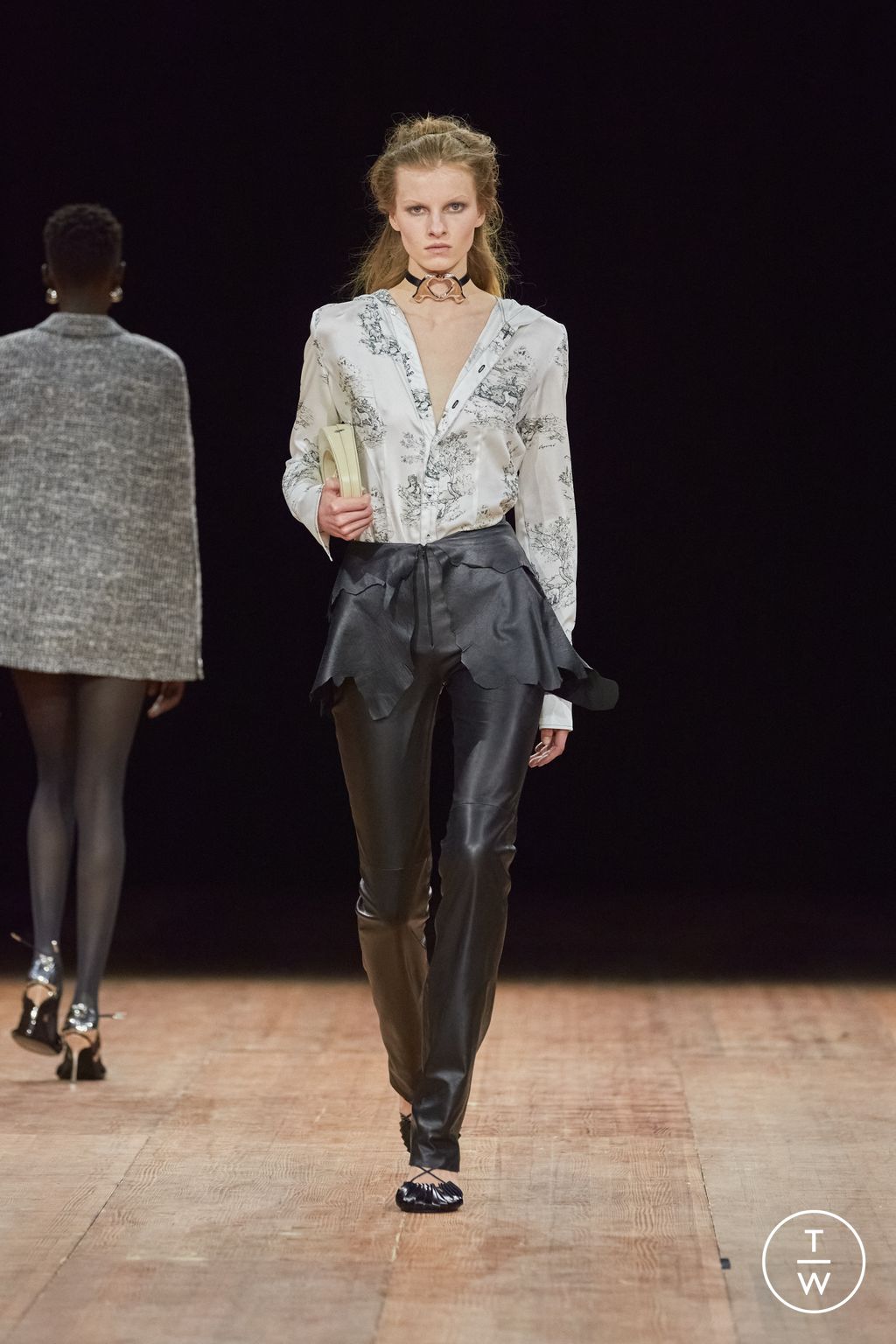 Fashion Week Paris Fall/Winter 2023 look 7 from the Coperni collection 女装